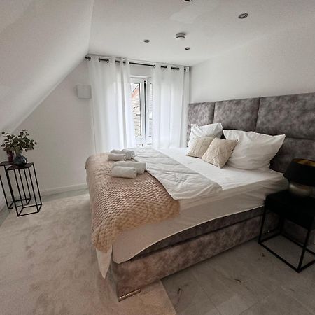 Relaxdays-Apartments 1 Garten Und Pool-Mitbenutzung, Wallbox, Kostenloser Parkplatz, Kontaktloser Checkin, Wifi Mit Smarttv Гютерсло Экстерьер фото